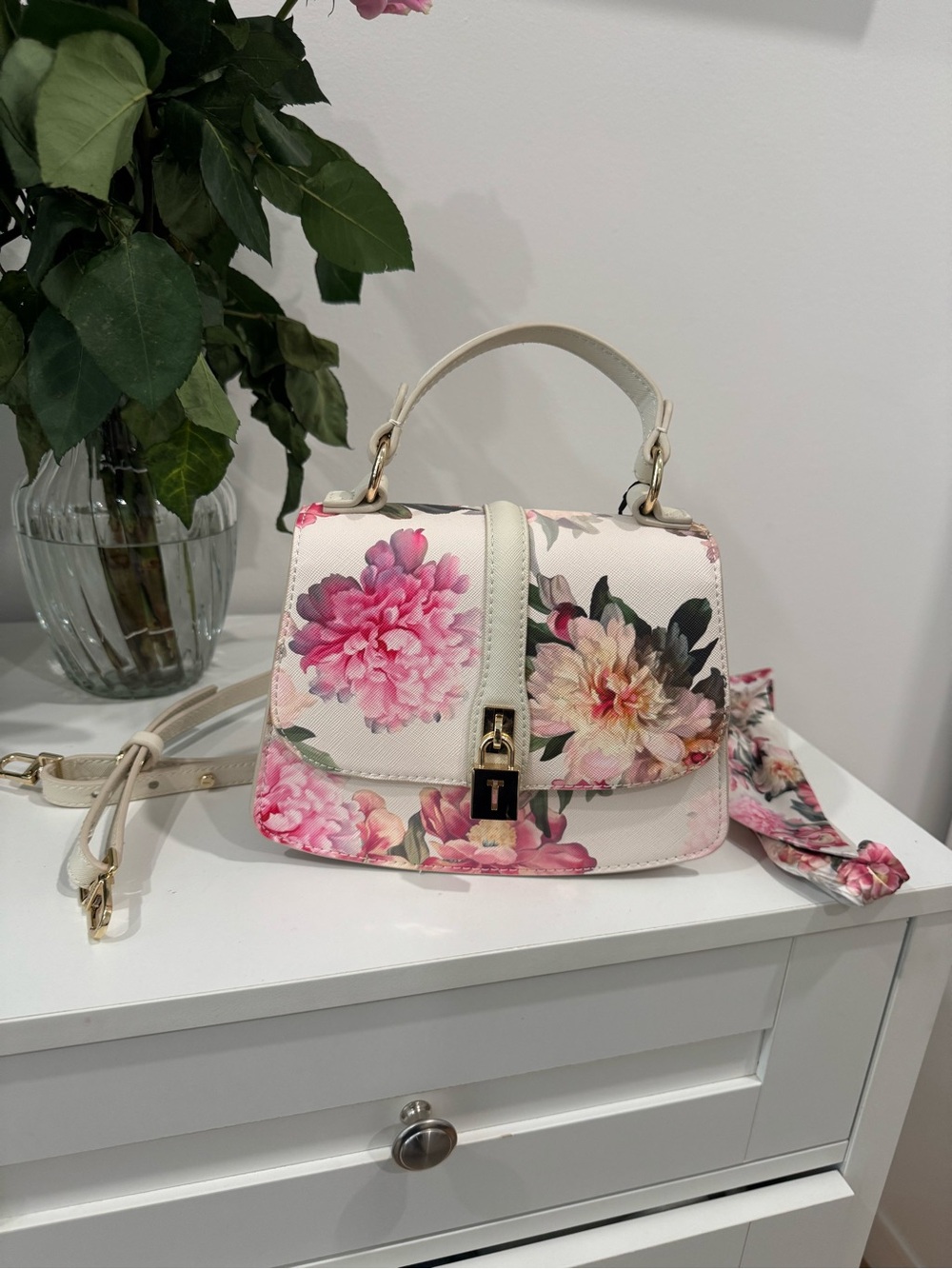 New w/Tags Ted Baker Floral Top-Handle Satchel in Blush and Pink - Picture 4 of 12